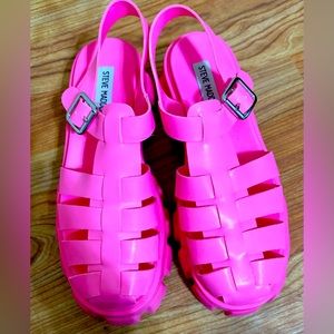 Steve Madden hot pink chunky sandals